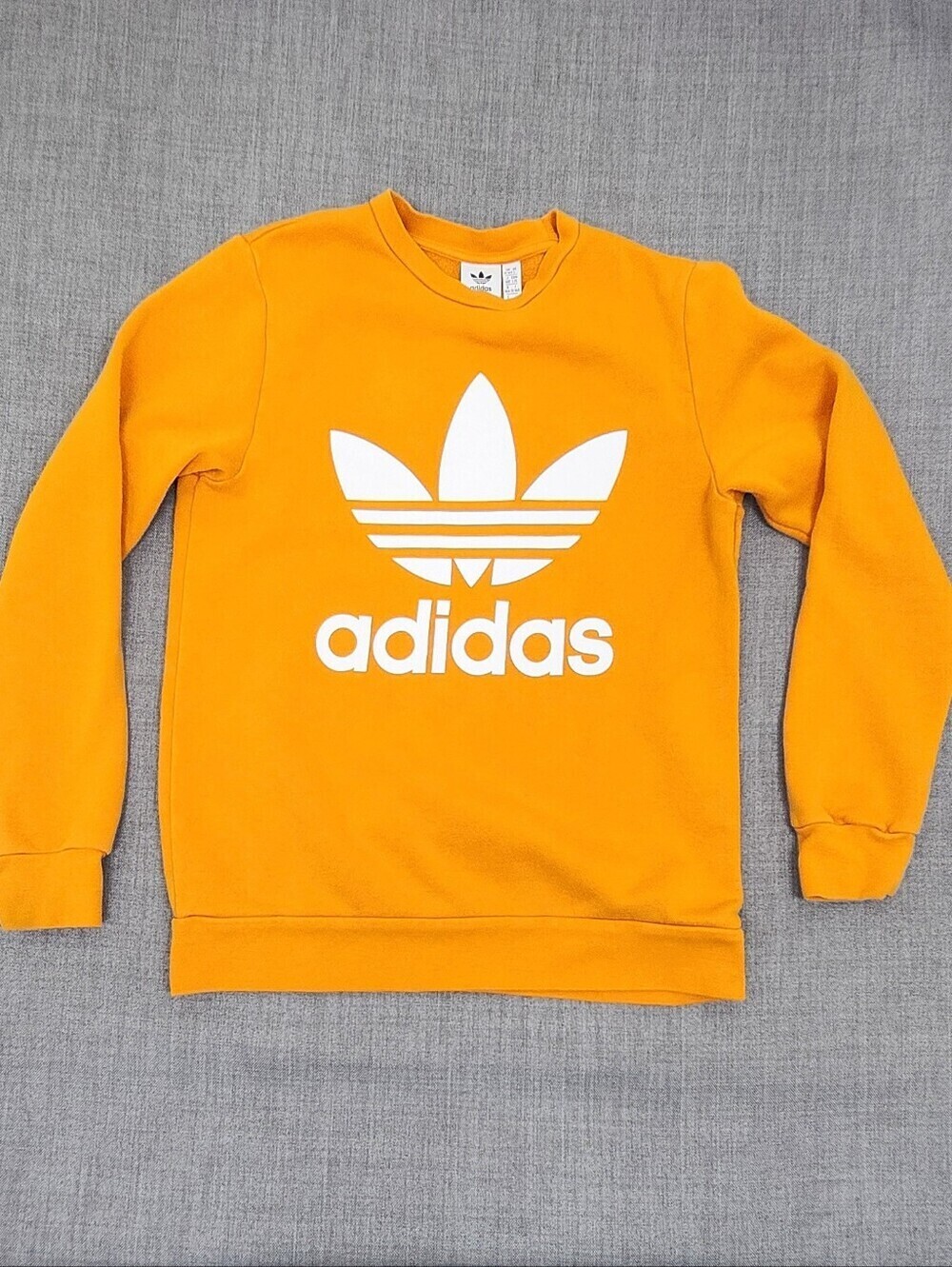 adidas Original Trefoil Logo Crewneck Sweater. 14 - Picture 1 of 6
